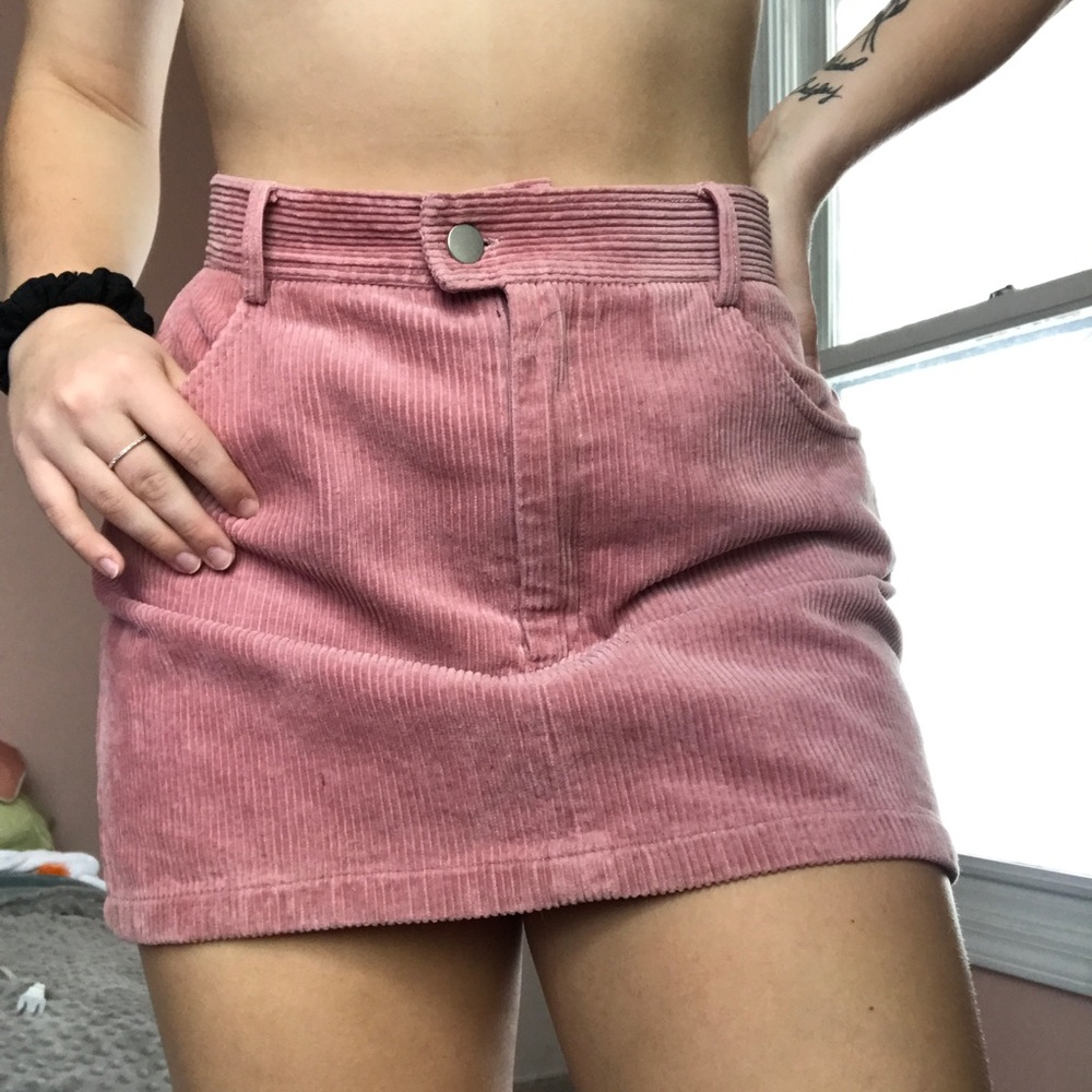 Pink corduroy skirt !